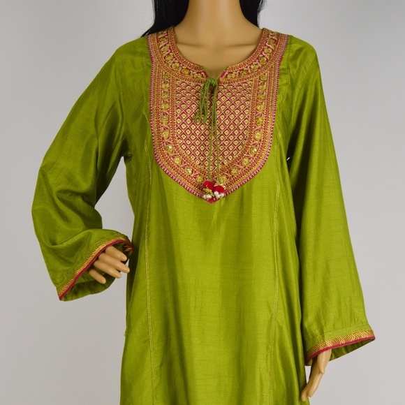 Elegant Raw Silk Kurti Featuring Exquisite Embroidery, Pakistani Women Dress - Picture 6 of 9